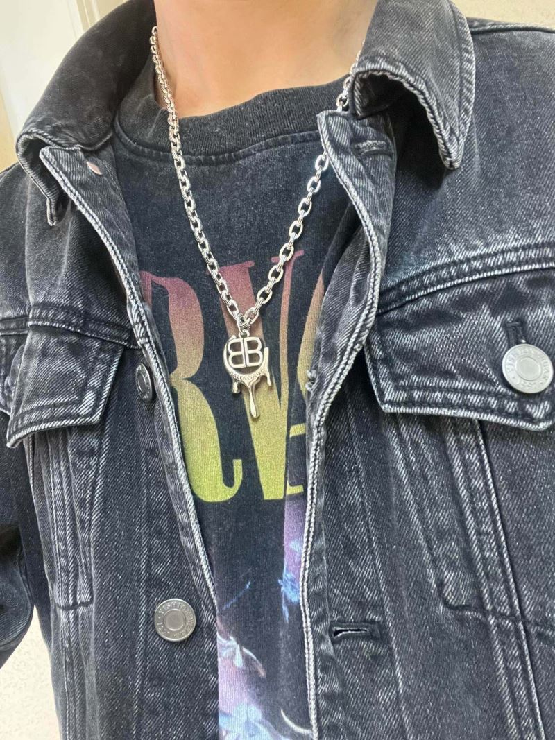 Ba1en*iaga necklaces